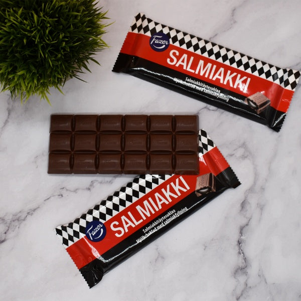 Fazer Salmiakki Schokolade mit Lakritzfüllung - 100g