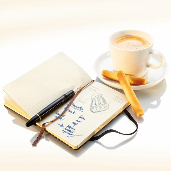 Gebäckröllchen Cigarettes Russes von Delacre - 200g