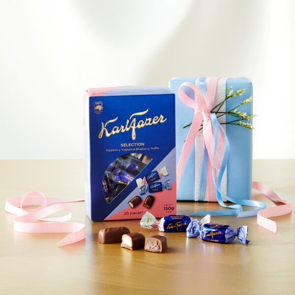 Karl Fazer Selection Himbeer Yoghurt & Blaubeer Trüffel Pralinen - 150g