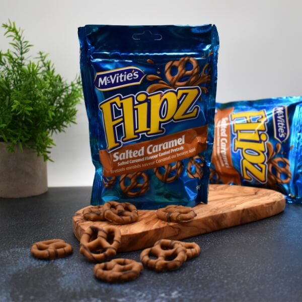McVitie's Flipz Brezeln mit Karamell Schokolade umhüllt - 90g (SONDERPREIS MHD 30.06.2026)
