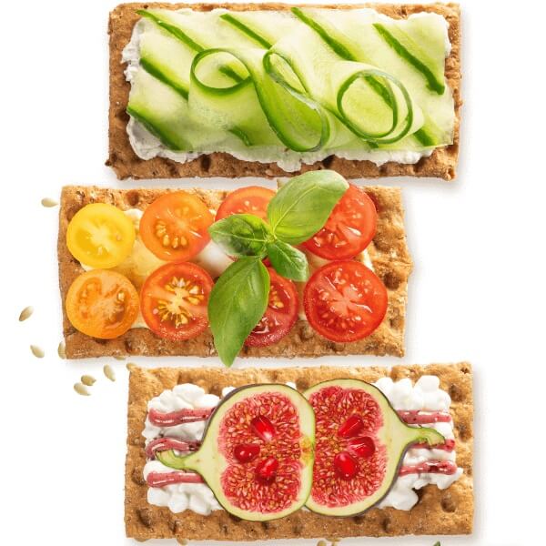 Roland Knäckebrot Hafer Sesam mit verschiedenem Belag